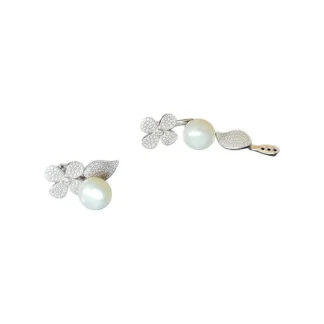 Brinco Pérola zircônia branca flor versátil